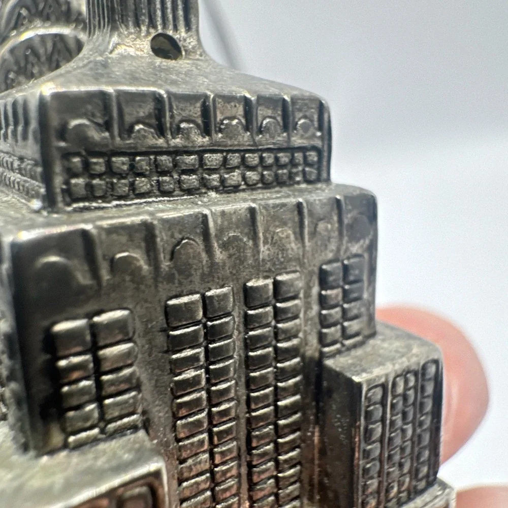 Godinger New‎ York Chrysler & Empire State Building Salt & Pepper Shakers